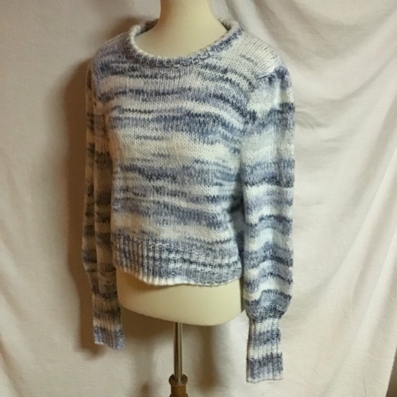 Wild fable blue n white space dyed cropped sweater - Picture 7 of 8